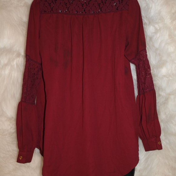Burgundy Blouse w/ Lace Sleeves&Button-Down Front Size S BY VALERIE STEVENS - Picture 5 of 6